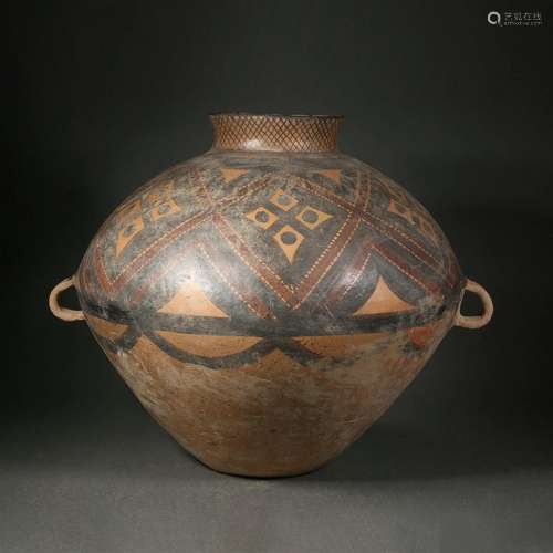 A Chinese Pottery Jar Majiayao Culture