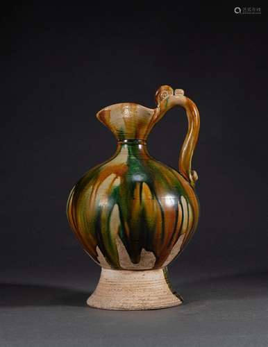 A Chinese Sancai Glazed Pottery Ewer