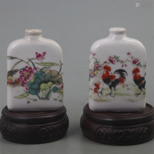 GROUP OF FAMILLE ROSE PORCELAIN SNUFF BOTTLE