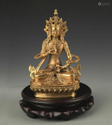 A FINELY CARVED TIBETAN VAJRASATTVA BUDDHA