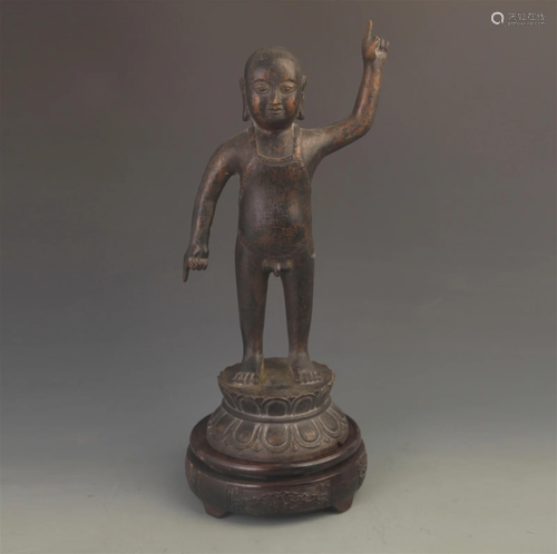 A LARGE RARE STANDING BUDDHA STATUE