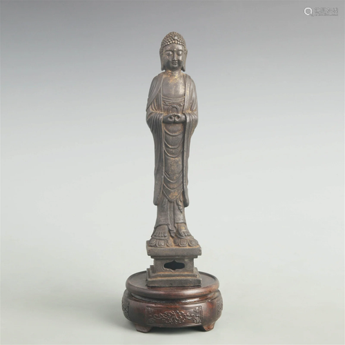 A FINE GILT BRONZE GAUTAMA BUDDHA STATUE