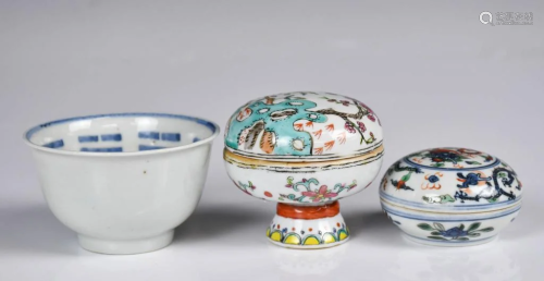 A Group of Three Porcelain Wares