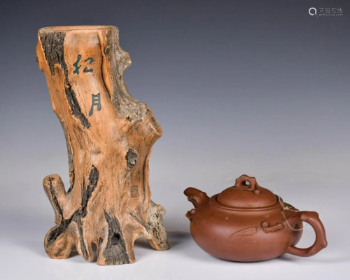 A Zisha Teapot and A Trunk Shape Vase