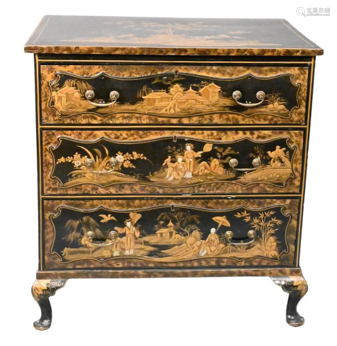 George IV Chinoiserie Decorated Three Drawer Chest, on cabri...