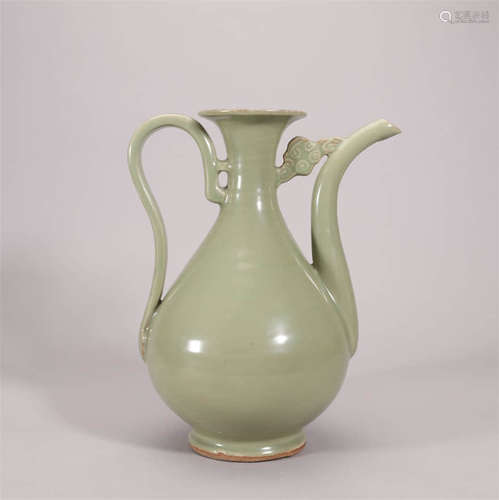 Longquan Kiln Celadon-Glazed Pot