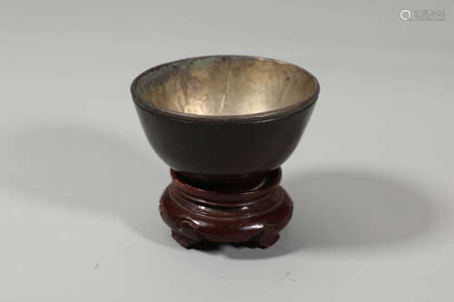 Silver Inlaying Painted-Lacquer-Wood Cup