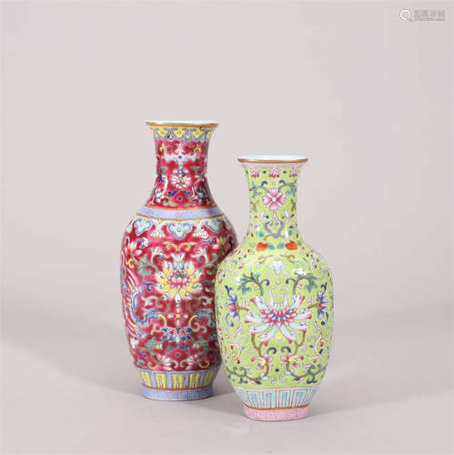 Yangcai Glaze Interlocking Lotus Conjoined Double-Vase