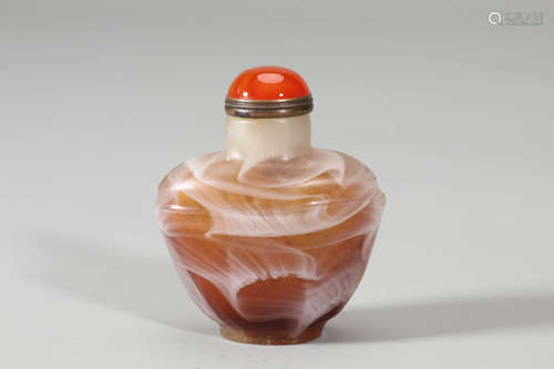 Mottled Glass Snuff Bottle