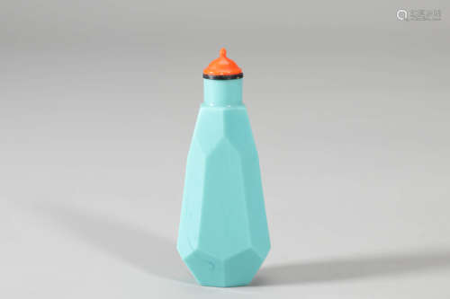 Turquoise-Glass Faceted Snuff Bottle