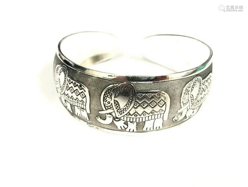 Tibetan Silver Elephant Decorated Bangle