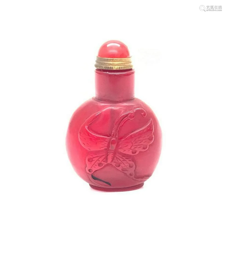 Cherry Red Hand Painted Butterfly Snuff Bottle