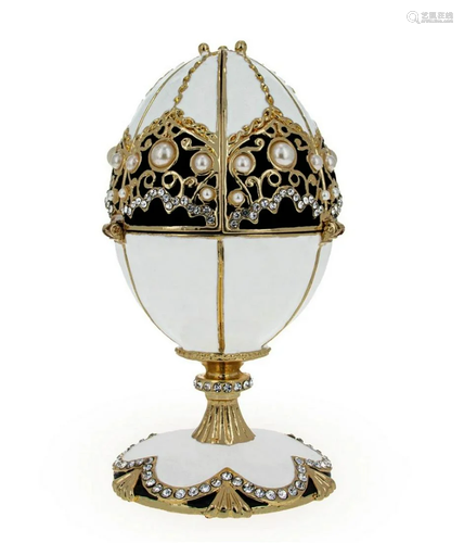 Royal Black with White Pearls Russian Egg