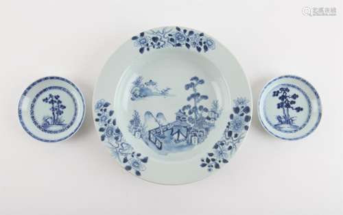 Pair of Chinese Blue and White Saucers and one Dish, Qianlon...