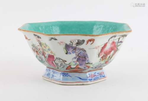 Chinese Octogonal Famille Rose Bowl, Tongzhi period Painted ...