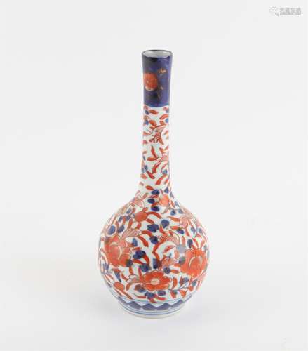 Japanese Imari Porcelain Long Neck Baluster vase, late Meiji...