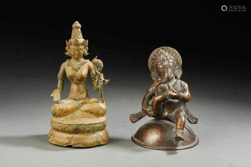 Ensemble INDE ou NEPAL Figurine en bronze représentant une d...