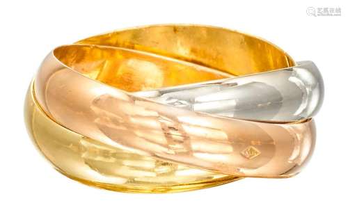 trois anneaux grand modèle en or tricolore TDD : 55Pb : 7,65...