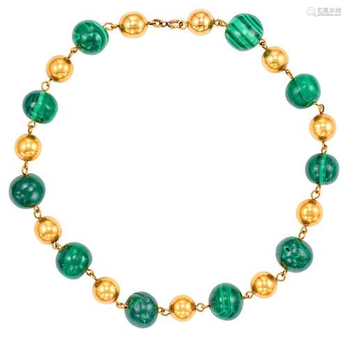 alternant billes d'or jaune et malachite (1C) L : 40,5 c...