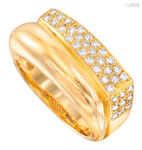 en or jaune pavée de diamants taille brillant pour un total ...