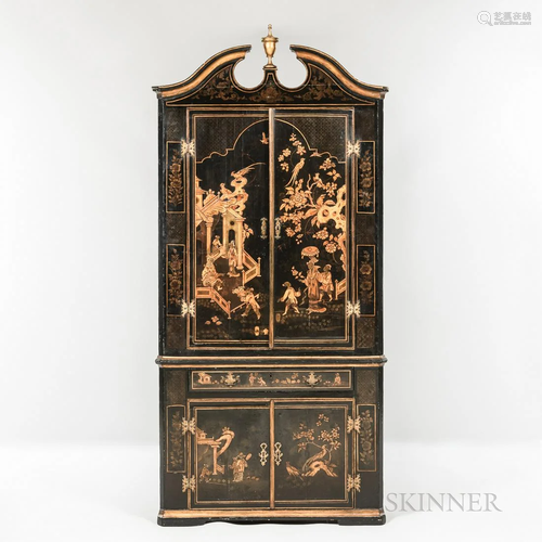 George II Black and Gilt Japanned Corner Cabinet, England, i...