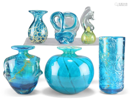 SIX PIECES OF MDNIA ART GLASS, comprising AN ERIC DOBSON GLO...