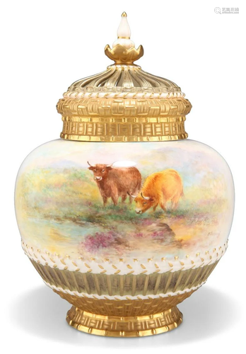 A ROYAL WORCESTER LARGE POT POURRI JAR AND COVER, globular f...