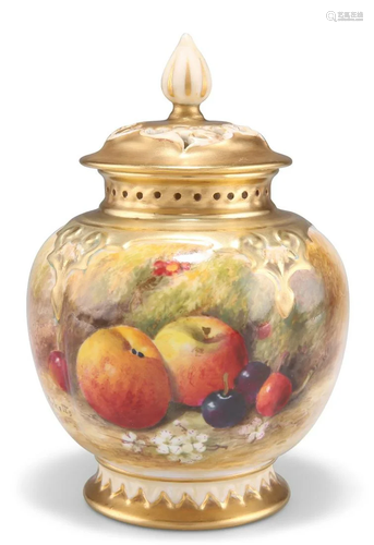 A ROYAL WORCESTER PORCELAIN POT POURRI JAR AND COVER, lobed ...