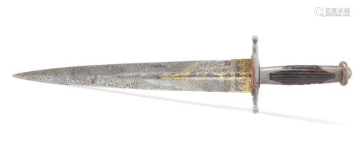 A 19TH CENTURY RUSSIAN HUNTING DAGGER, possibly by Zlatoust,...