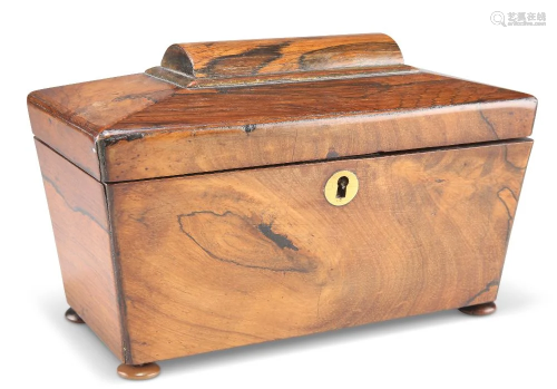 A 19TH CENTURY ROSEWOOD TEA CADDY, with twin lidded compartm...
