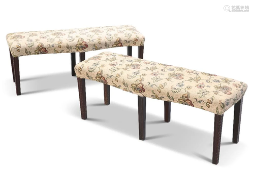 A PAIR OF GEORGE III MAHOGANY AND UPHOLSTERED WINDOW SEATS, ...