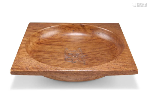 LYNDON HAMMELL, A CAT AND MOUSE MAN SQUARE OAK DISH, with ci...