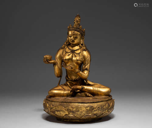 Chinese Qing Dynasty bronze gilt Buddha statue