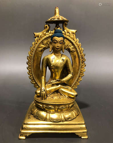 Chinese Qing Dynasty bronze gilt Buddha statue