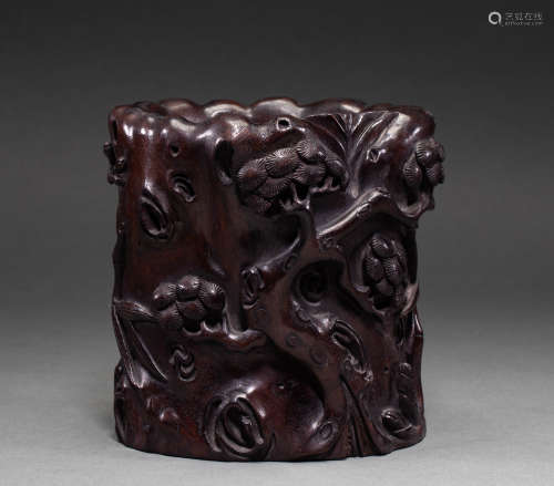 Chinese aloes wood pen holder from the Qing Dynasty