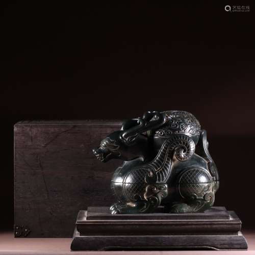 Chinese Qing Dynasty Hetian jade jade dragon seal box