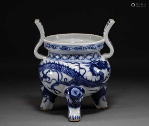 Chinese yuan dynasty blue and white incense burner