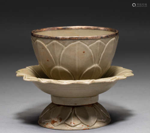 Tea cups from yue Kiln in Song Dynasty of China