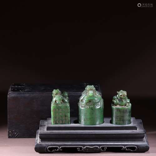 Chinese Qing Dynasty Hetian jade a set of jasper seals