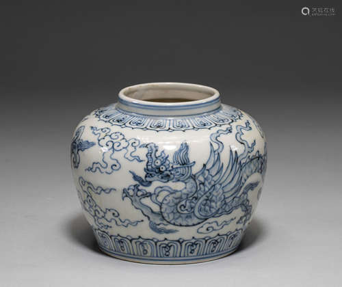 Yuan dynasty blue and white pot