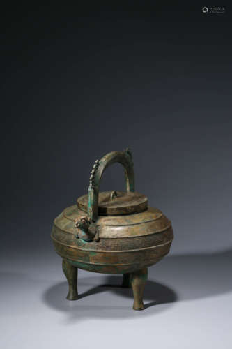 Bronze He Vessel