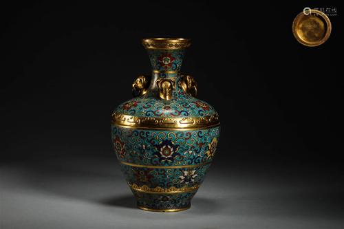 Cloisonne bottle in Qing Dynasty