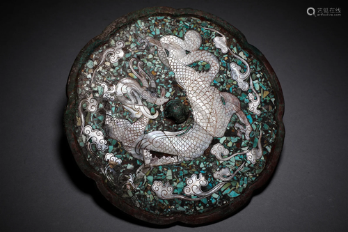 Pearl of Pearl mirror in Tang Dynasty