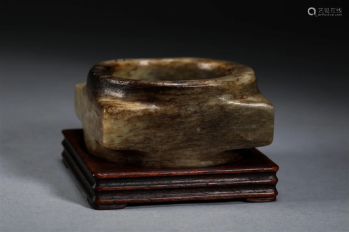 Jade Cong of Ming Dynasty