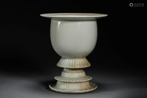 Water purification bowl of Ding kiln in Song Dynasty