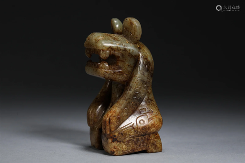 Jade bear of Western Zhou Dynasty