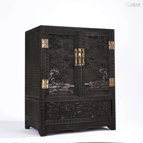 Sandalwood Flower Curio Cabinet