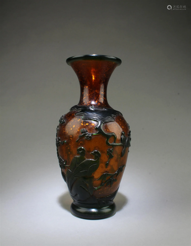 Chinese Peking Glass Vase