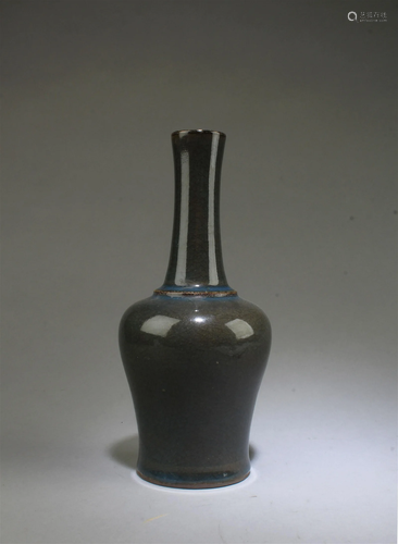 Chinese Porcelain Vase