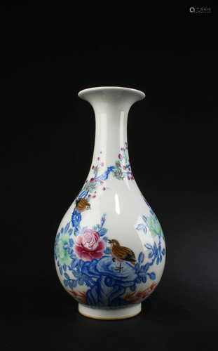 Chinese Porcelain Vase